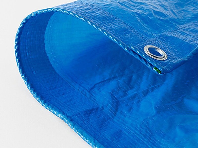 PE tarpaulin with reinforced eyelets