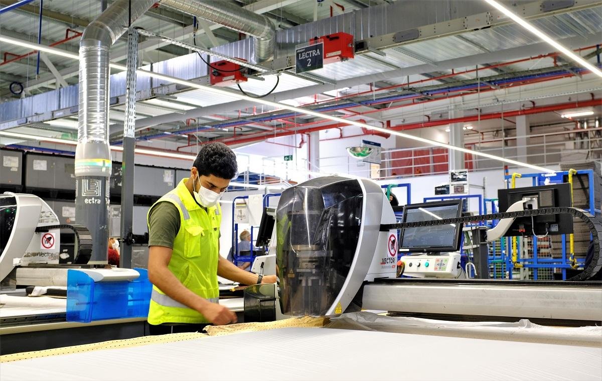 In-house cutting and fabrication at Dutarp
